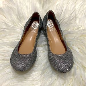 NIB Vince Camuto Elanora Flats